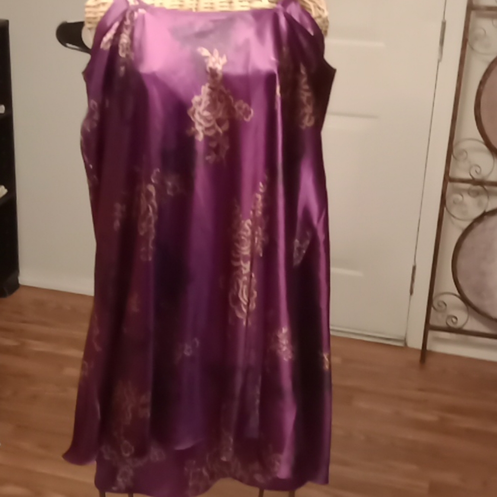 Morgan Taylor Chemise - Picture 5 of 8